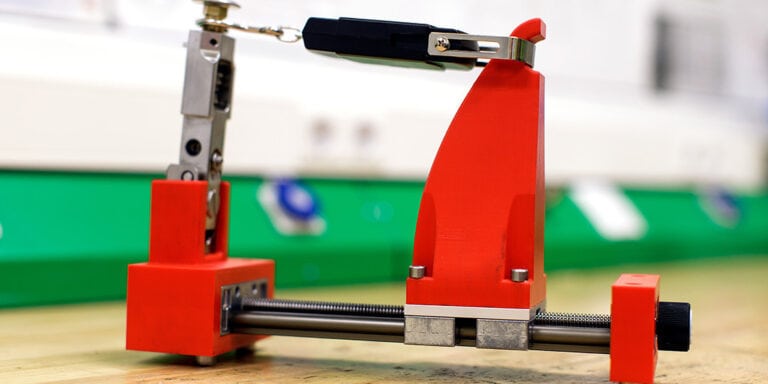 3D tisk umožnil Heinekenu připravovat nástroje pro měření kvality na míru