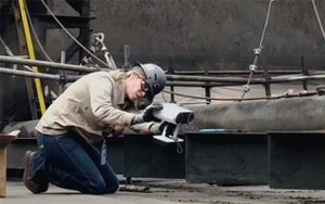 În culisele unui flux de fabricație de nouă generație: cum utilizează River City Metal Fabrication scannerul Artec Leo pentru măsurători de teren de înaltă precizie